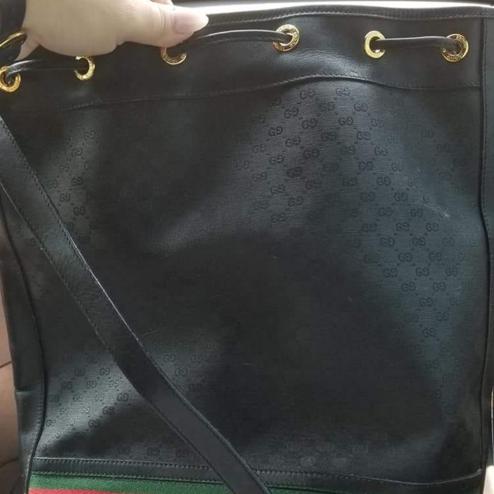 Authentic Vintage GUCCI drawstring bucket bag - Picture 8 of 8
